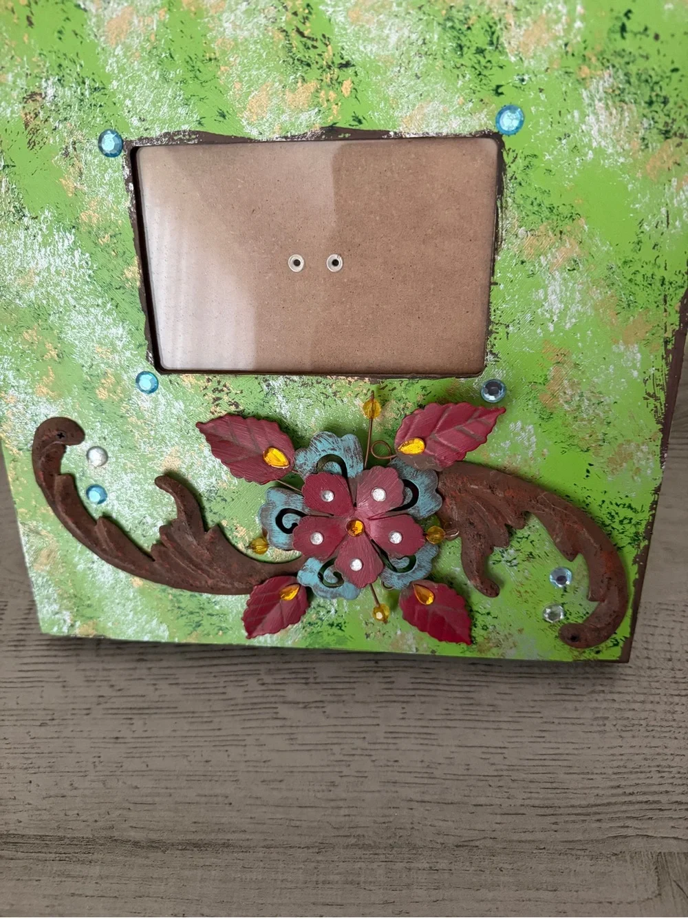 Metal Rhinestone Distressed Wood Photo Frame - Picture 4 of 15